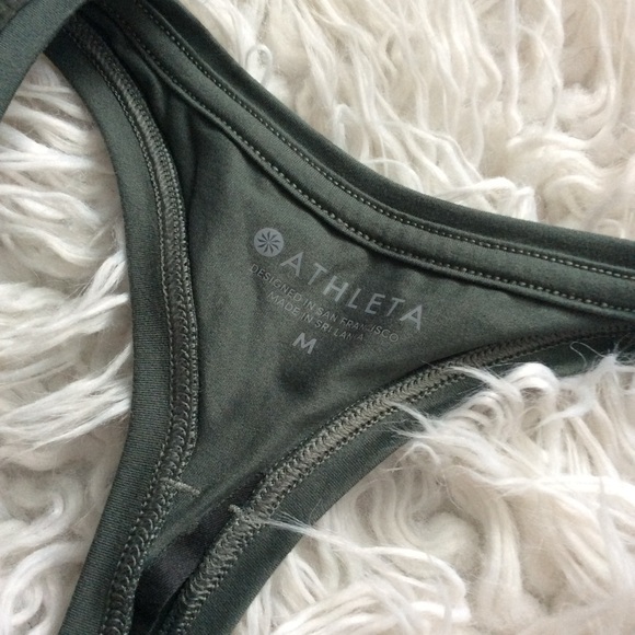 NWOT Athleta Limitless Keyhole Camo Tank - Picture 7 of 7